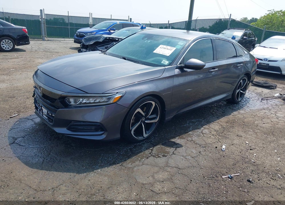 2018 HONDA ACCORD VIN: 1HGCV1F30JA210861