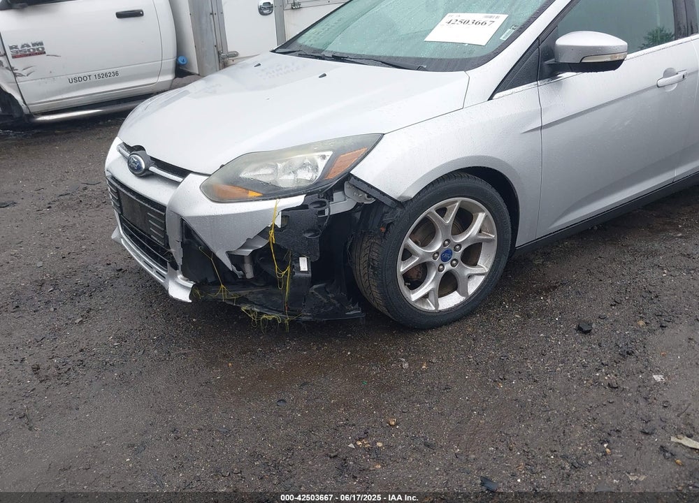 2013 FORD FOCUS VIN: 1FADP3J26DL111032