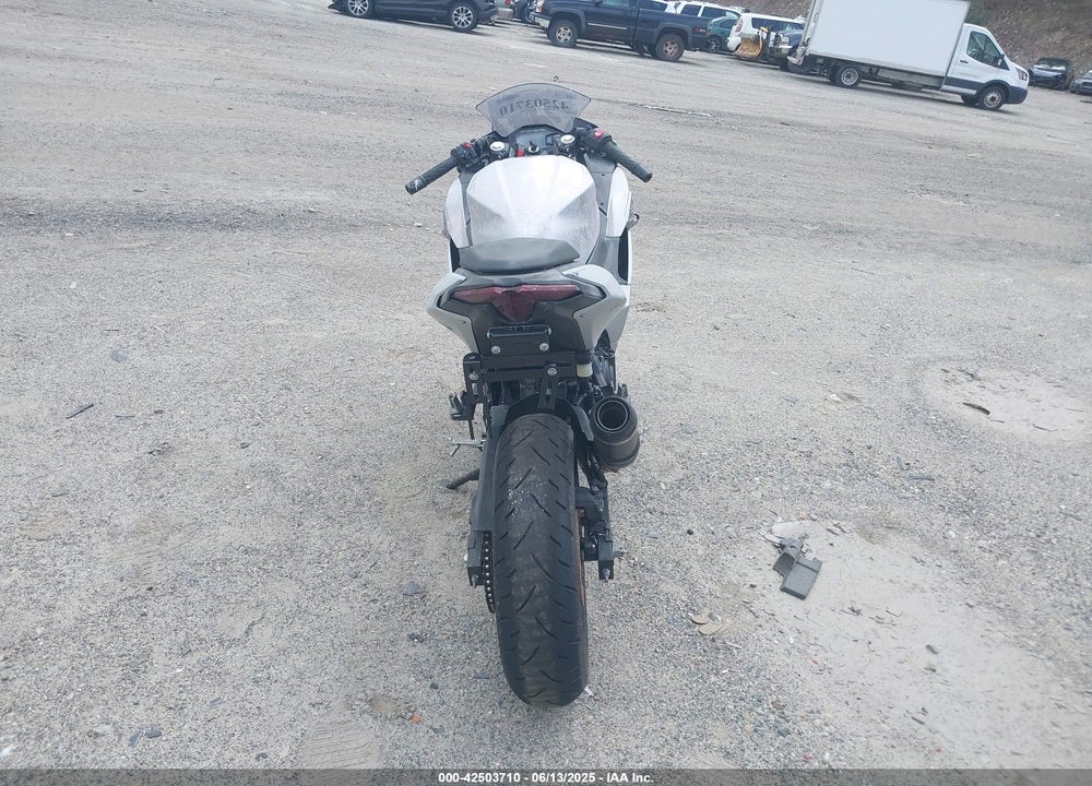 2025 KAWASAKI EX500 H VIN: ML5EXGH15SDA59934