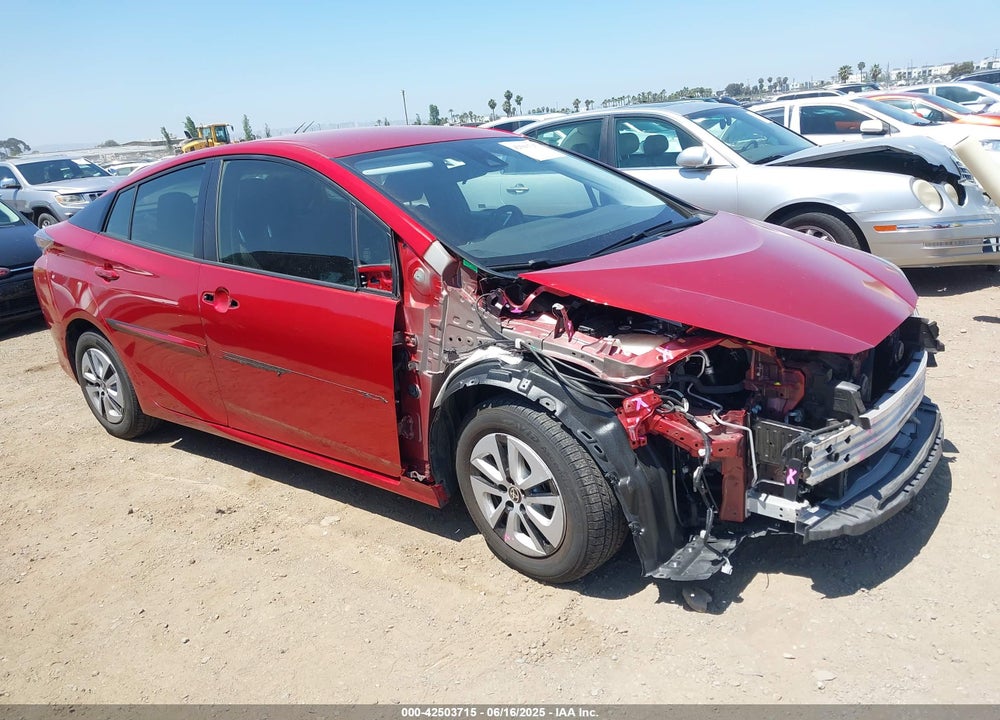 2018 TOYOTA PRIUS TWO VIN: JTDKBRFUXJ3059431