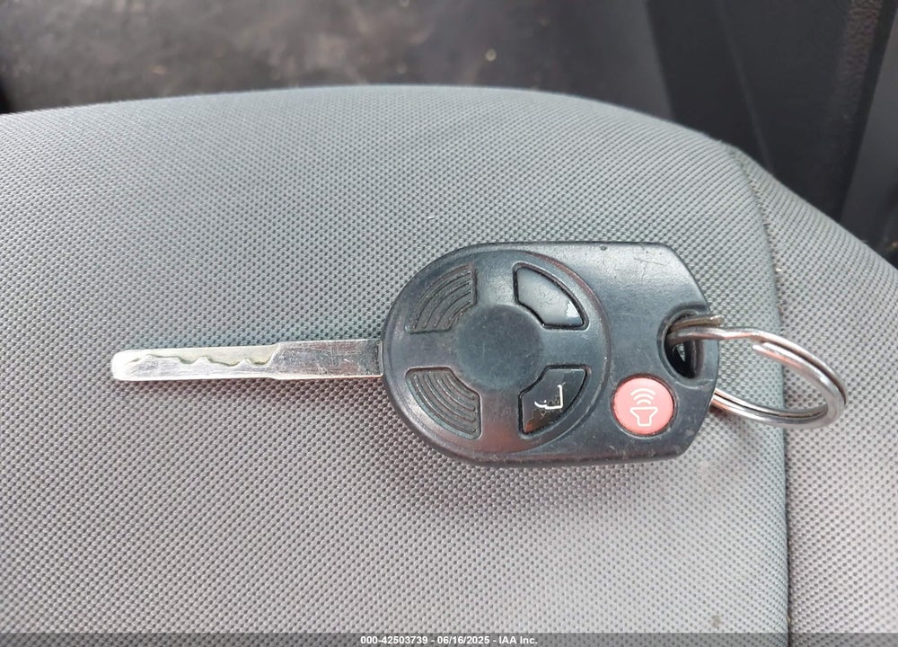 2016 FORD ESCAPE VIN: 1FMCU9G92GUA69314