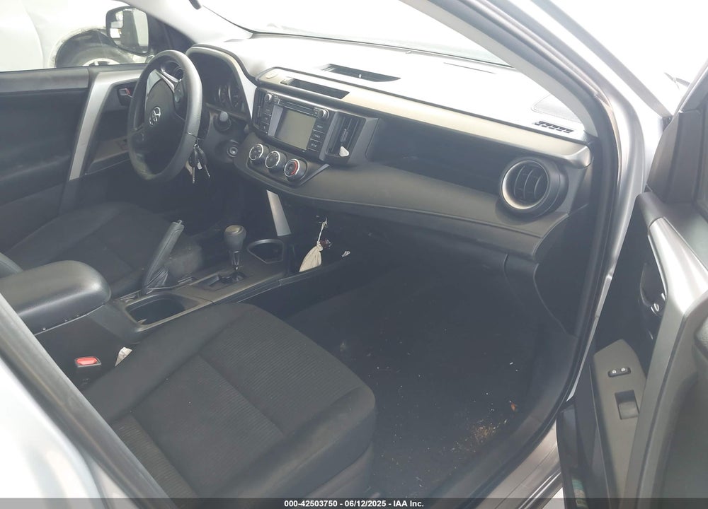 2016 TOYOTA RAV4 LE VIN: 2T3BFREV6GW463170