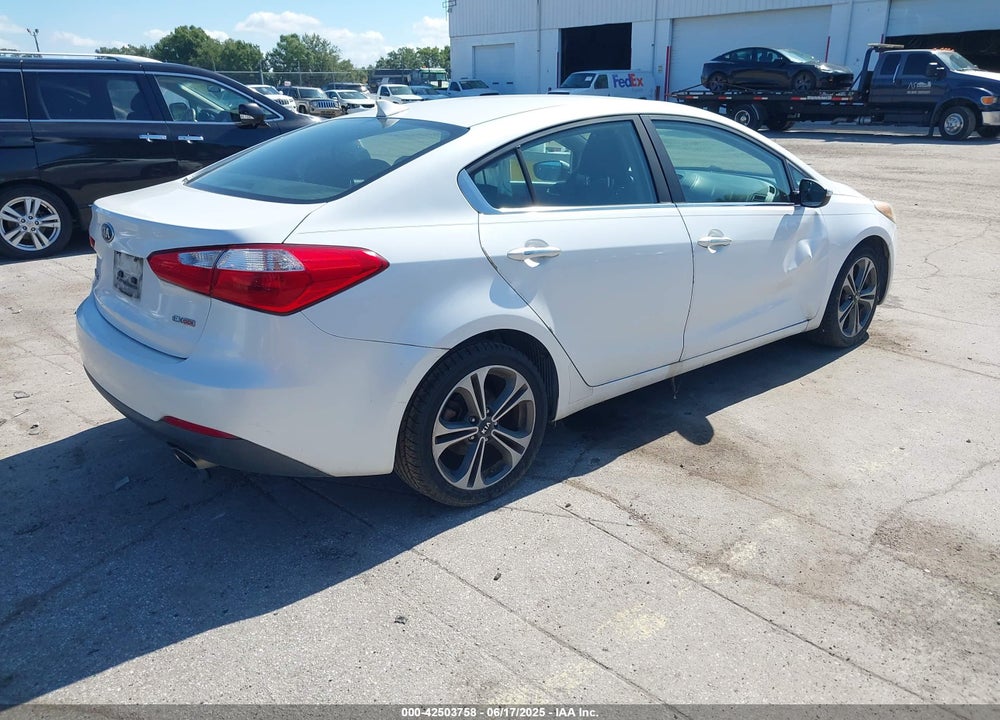 2014 KIA FORTE VIN: KNAFX4A85E5100054