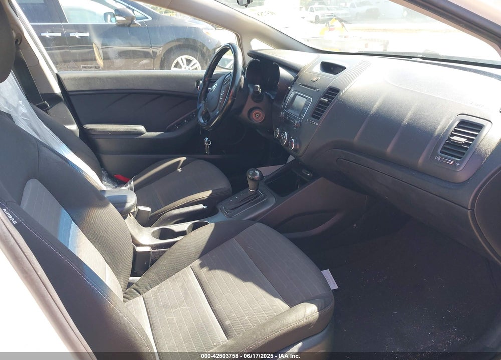 2014 KIA FORTE VIN: KNAFX4A85E5100054