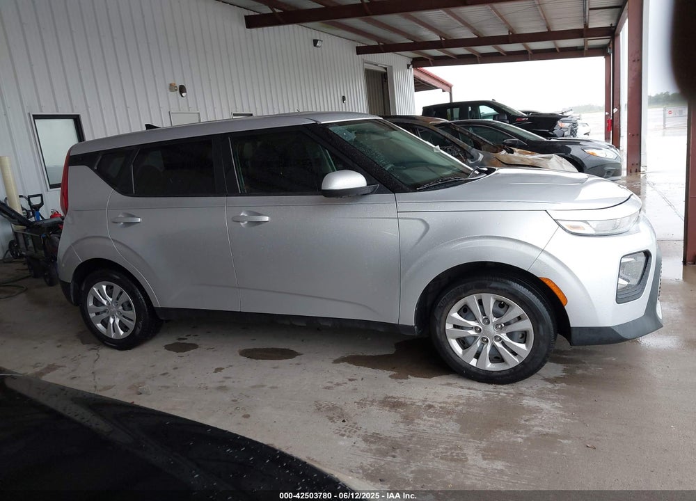 2020 KIA SOUL VIN: KNDJ23AU2L7083220
