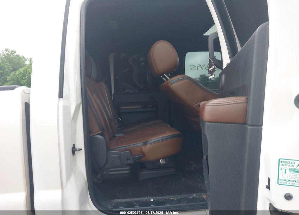 2016 FORD F-350 LARIAT VIN: 1FT8W3BT4GEA10988