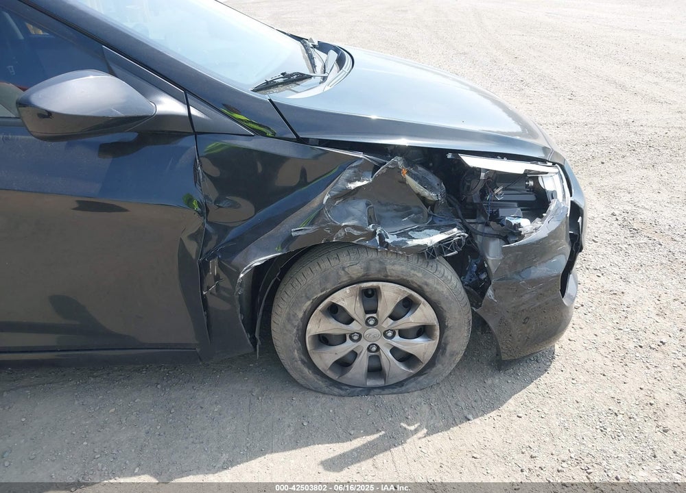 2017 HYUNDAI ACCENT VIN: KMHCT4AE9HU250228