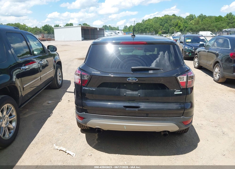 2017 FORD ESCAPE VIN: 1FMCU0GD2HUE62764