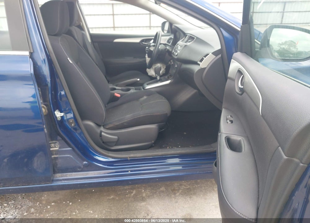 2017 NISSAN SENTRA VIN: 3N1AB7AP3HY262621