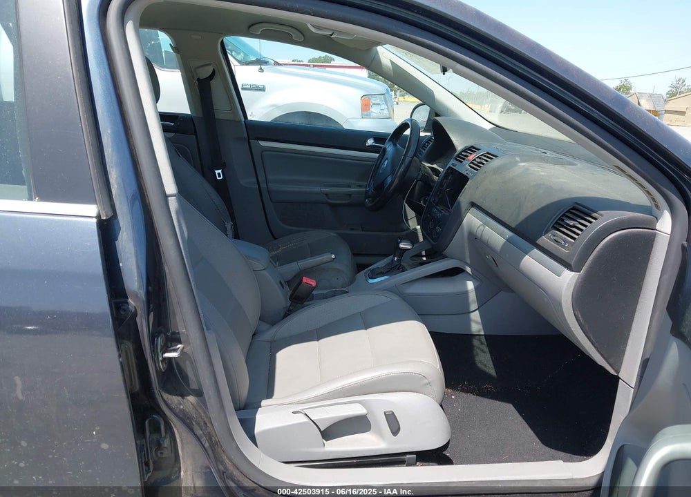 2009 VOLKSWAGEN JETTA VIN: 3VWPZ71KX9M291921