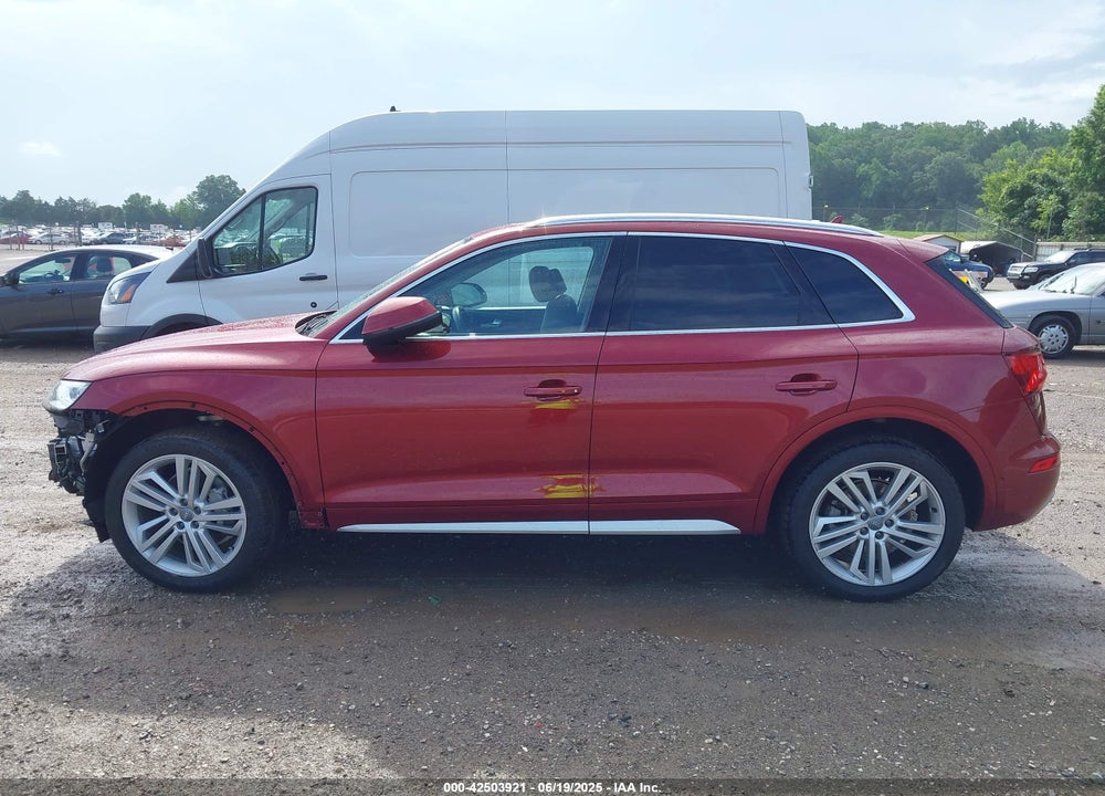 2020 AUDI Q5 VIN: WA1CNAFY3L2076977