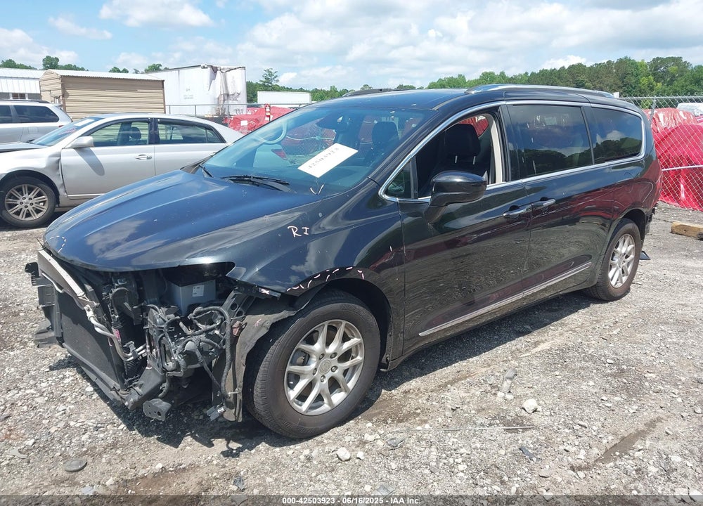 2020 CHRYSLER PACIFICA TOURING L VIN: 2C4RC1BG3LR106662