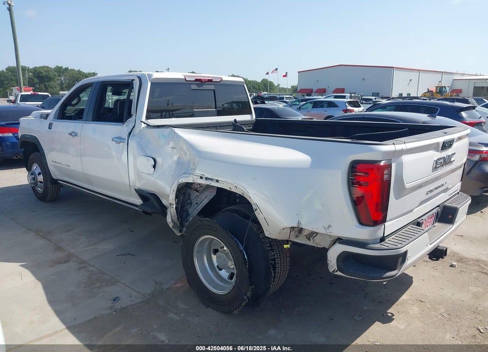 2025 GMC SIERRA 3500HD 4WD  LONG BED DENALI ULTIMATE VIN: 1GT4UYEY4SF213228