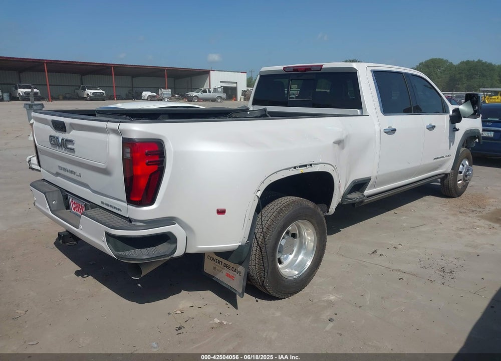2025 GMC SIERRA 3500HD 4WD  LONG BED DENALI ULTIMATE VIN: 1GT4UYEY4SF213228