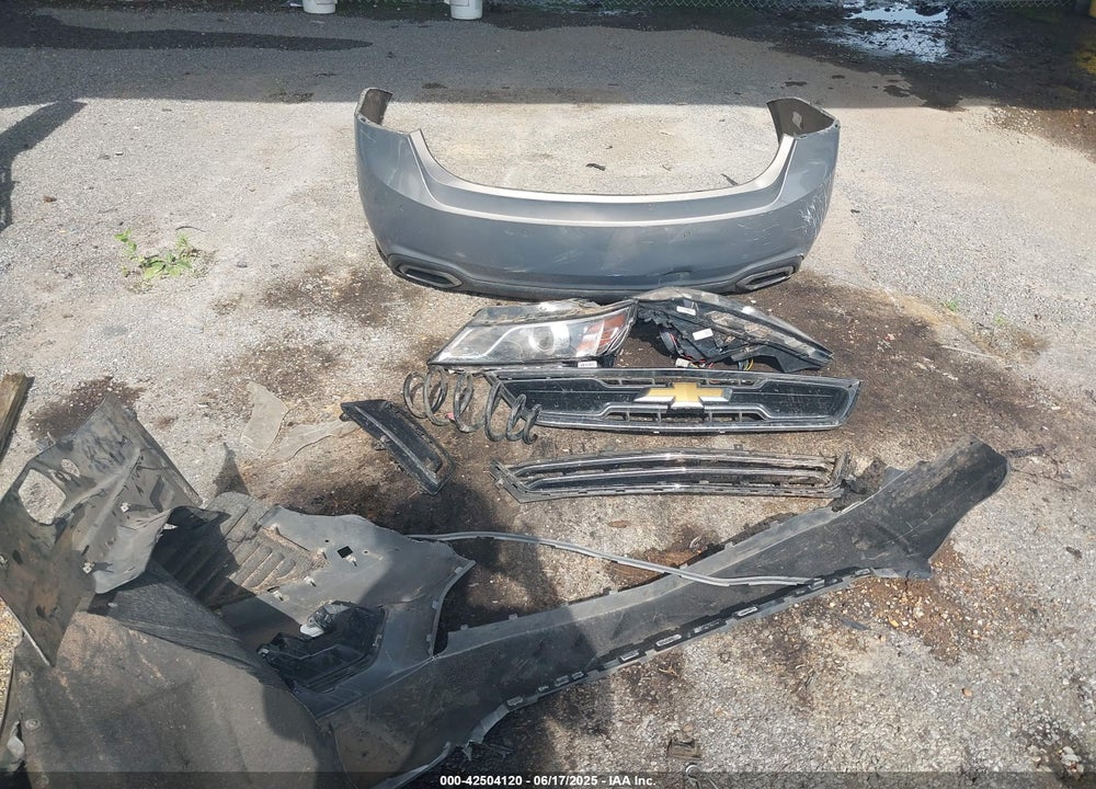 2018 CHEVROLET IMPALA VIN: 2G1125S35J9110805