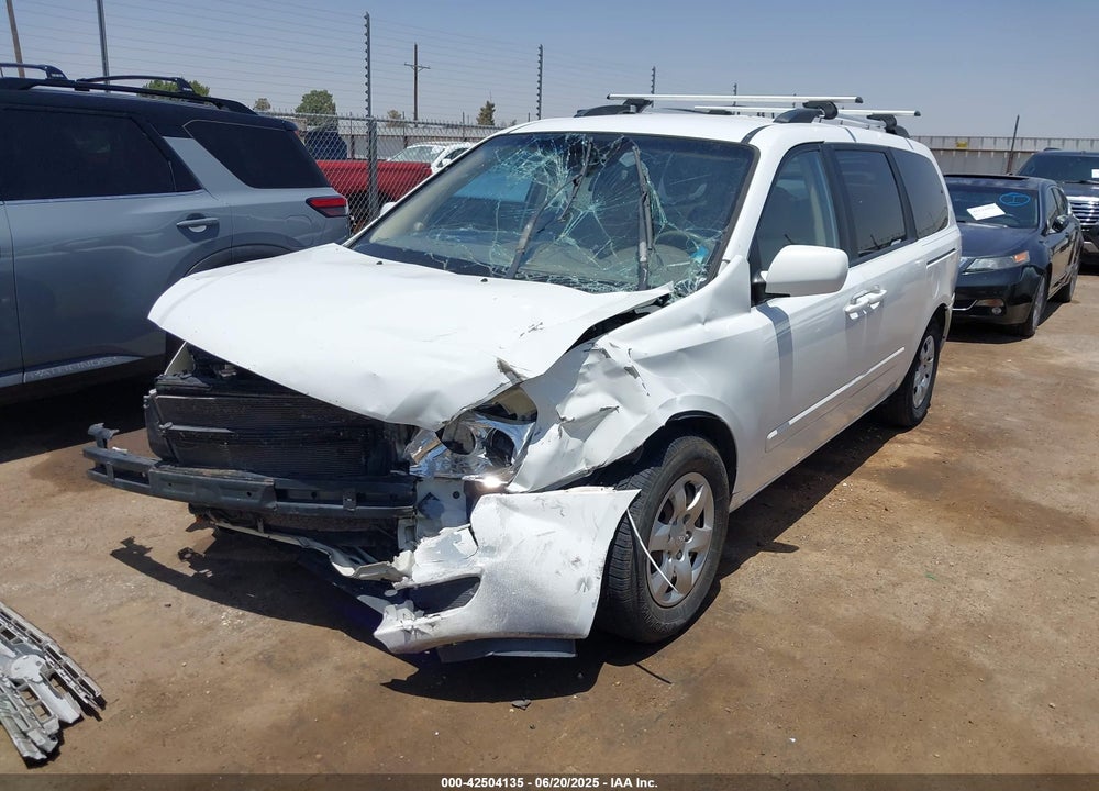 2010 KIA SEDONA LX VIN: KNDMG4C38A6357337
