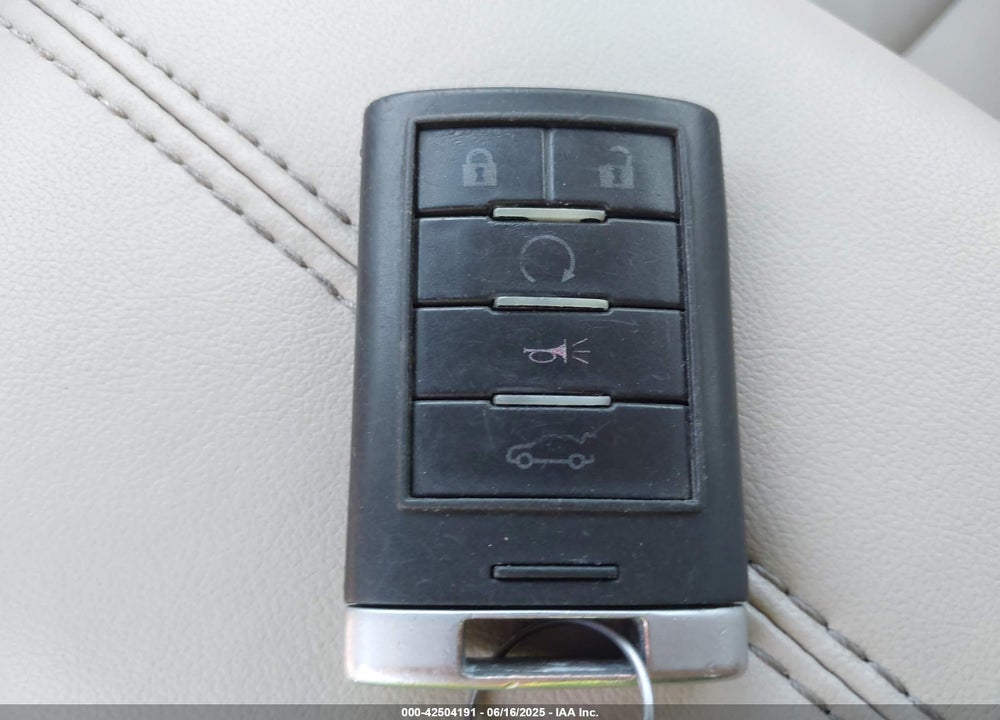 2013 CADILLAC XTS VIN: 2G61P5S34D9139924