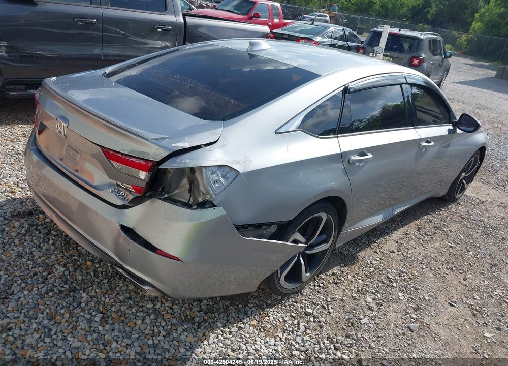 2018 HONDA ACCORD VIN: 1HGCV2F34JA005985