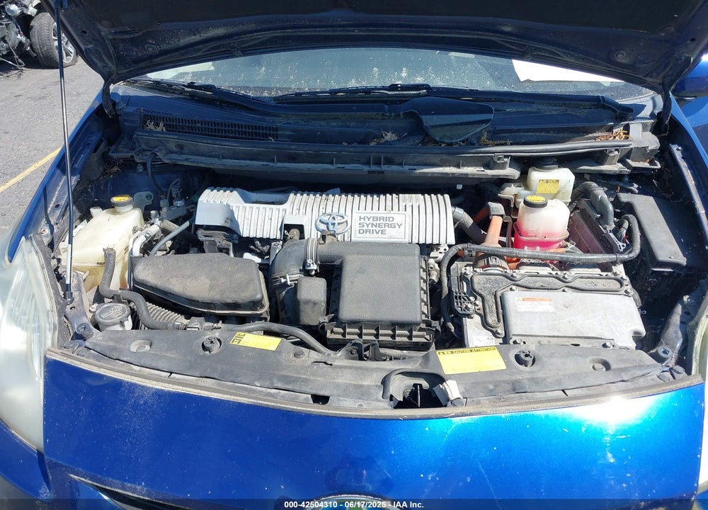 2011 TOYOTA PRIUS TWO VIN: JTDKN3DU0B0253881