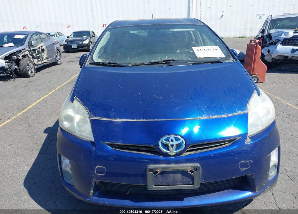 2011 TOYOTA PRIUS TWO VIN: JTDKN3DU0B0253881