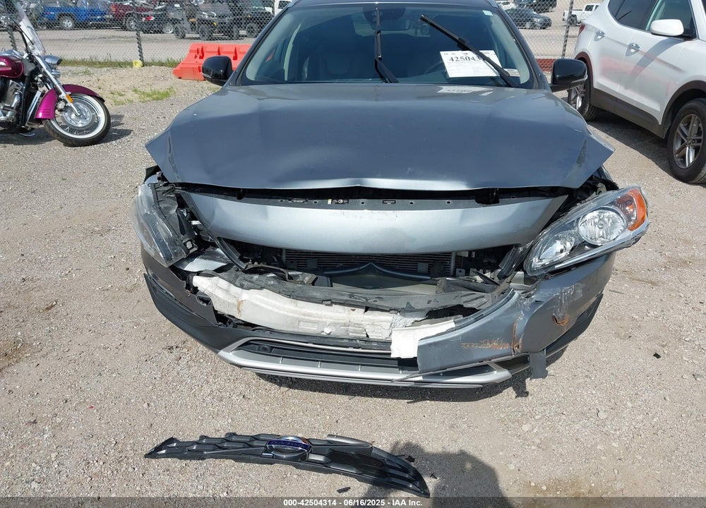 2018 VOLVO V60 CROSS COUNTRY T5 VIN: YV440MWK5J2044158