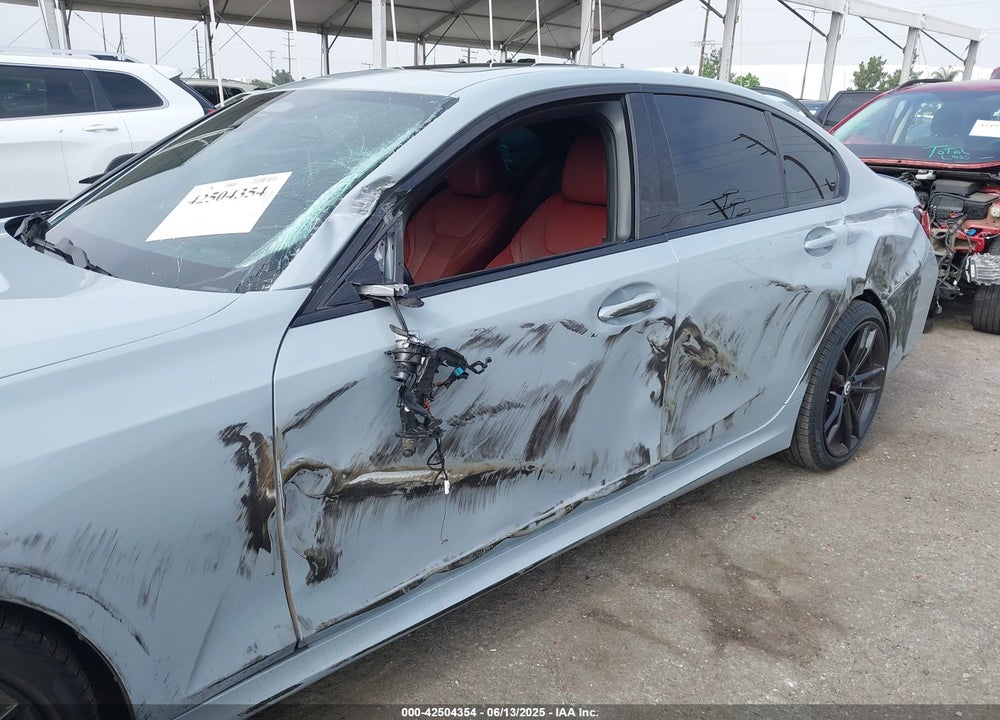 2023 BMW 3 SERIES VIN: 3MW49FF08P8C88221