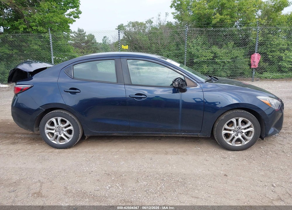 2016 SCION IA VIN: 3MYDLBZVXGY125446