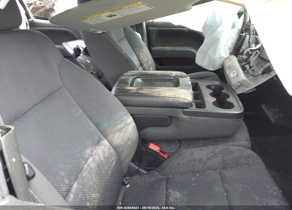 2015 CHEVROLET SILVERADO 1500 VIN: 3GCUKREC3FG171977