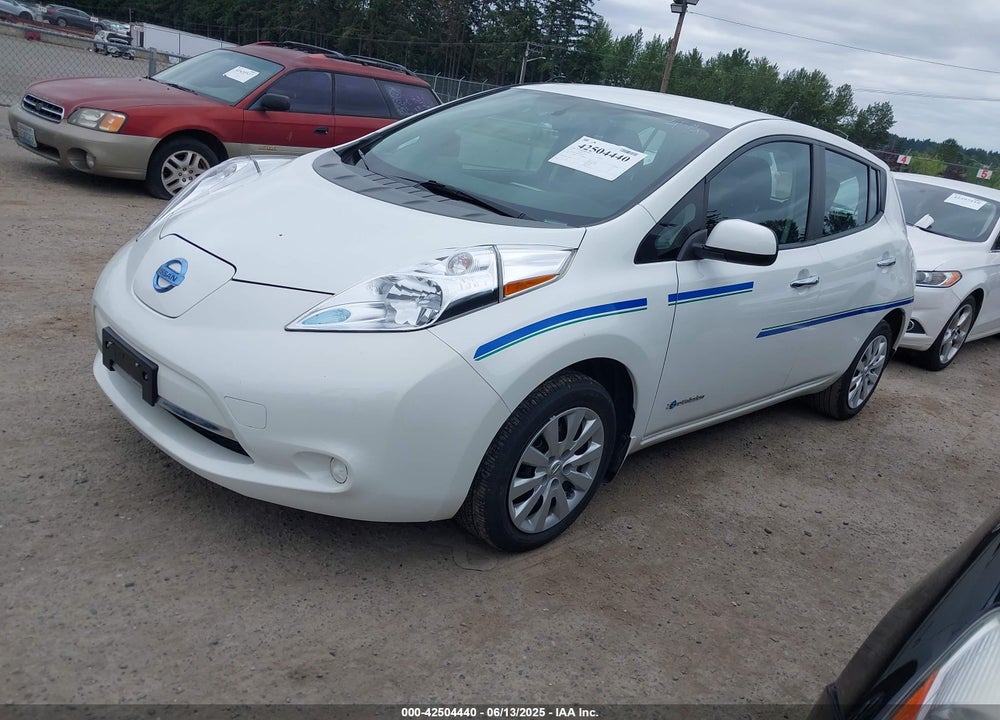 2016 NISSAN LEAF S VIN: 1N4AZ0CP2GC305453