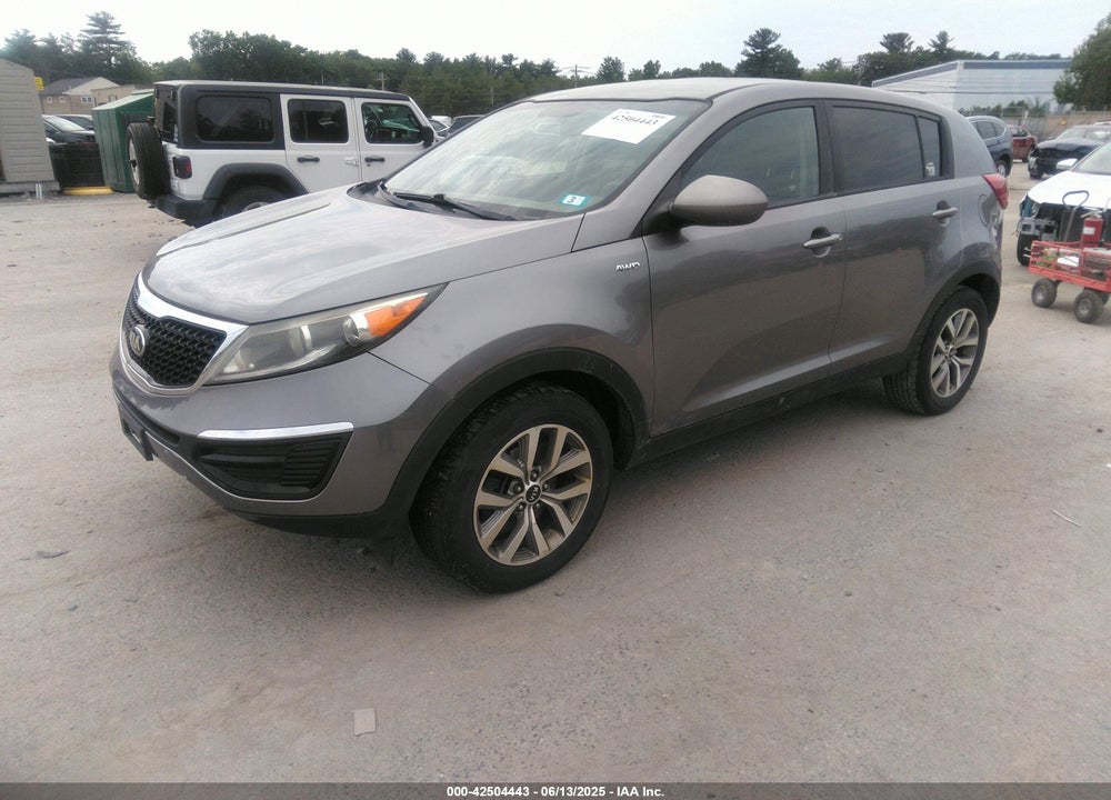 2015 KIA SPORTAGE VIN: KNDPBCAC7F7684497