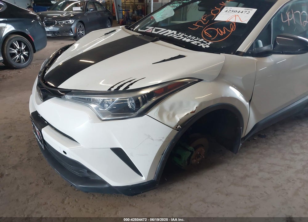 2018 TOYOTA C-HR VIN: NMTKHMBX6JR013402
