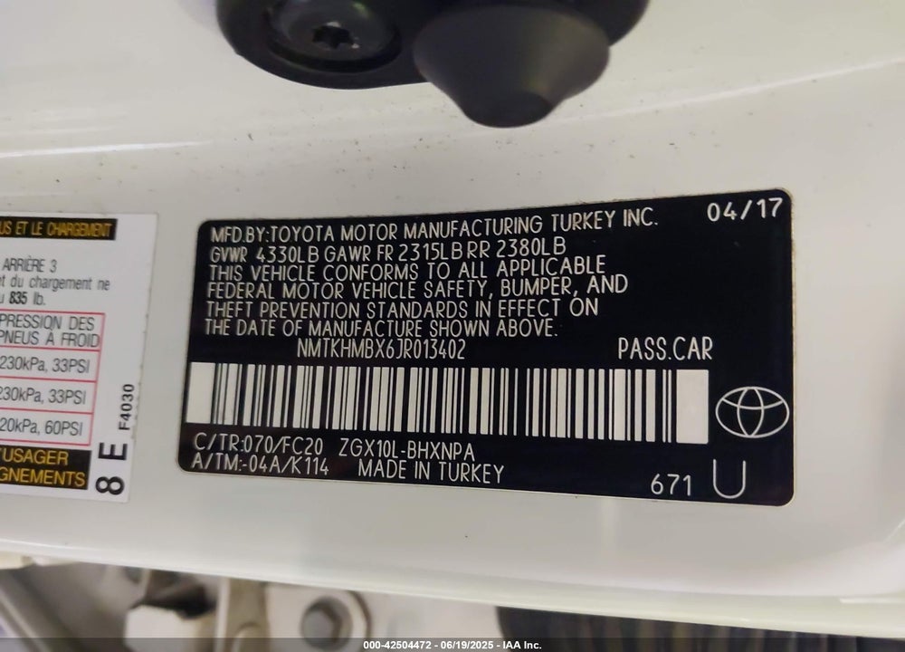 2018 TOYOTA C-HR VIN: NMTKHMBX6JR013402