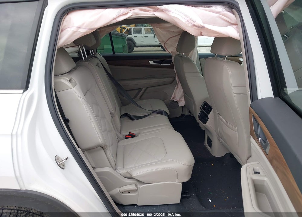 2024 VOLKSWAGEN ATLAS VIN: 1V2LR2CA4RC599269