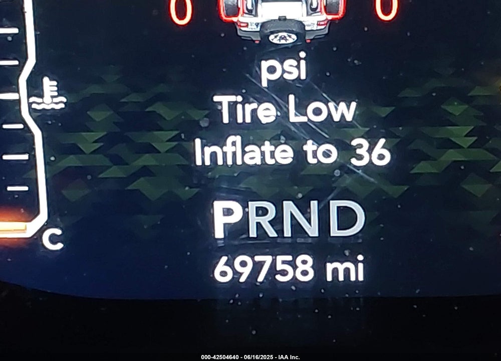2018 JEEP WRANGLER UNLIMITED VIN: 1C4HJXDG2JW128965