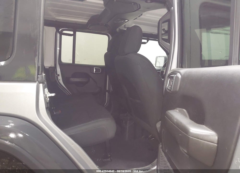 2018 JEEP WRANGLER UNLIMITED VIN: 1C4HJXDG2JW128965