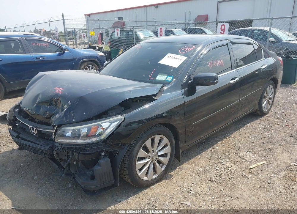 2015 HONDA ACCORD VIN: 1HGCR3F80FA014373