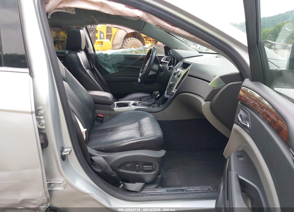 2011 CADILLAC SRX VIN: 3GYFNAEY4BS671967