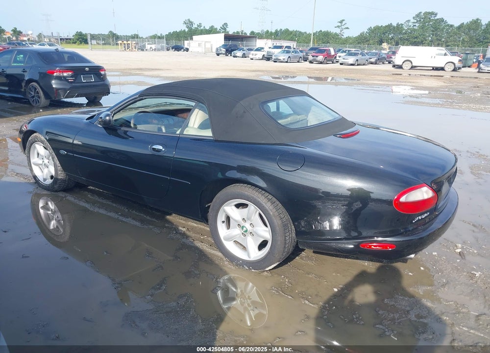 1999 JAGUAR XK8 VIN: SAJGX2040XC038590