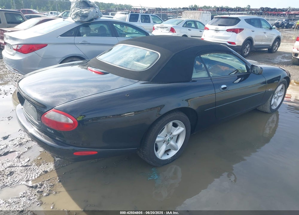 1999 JAGUAR XK8 VIN: SAJGX2040XC038590