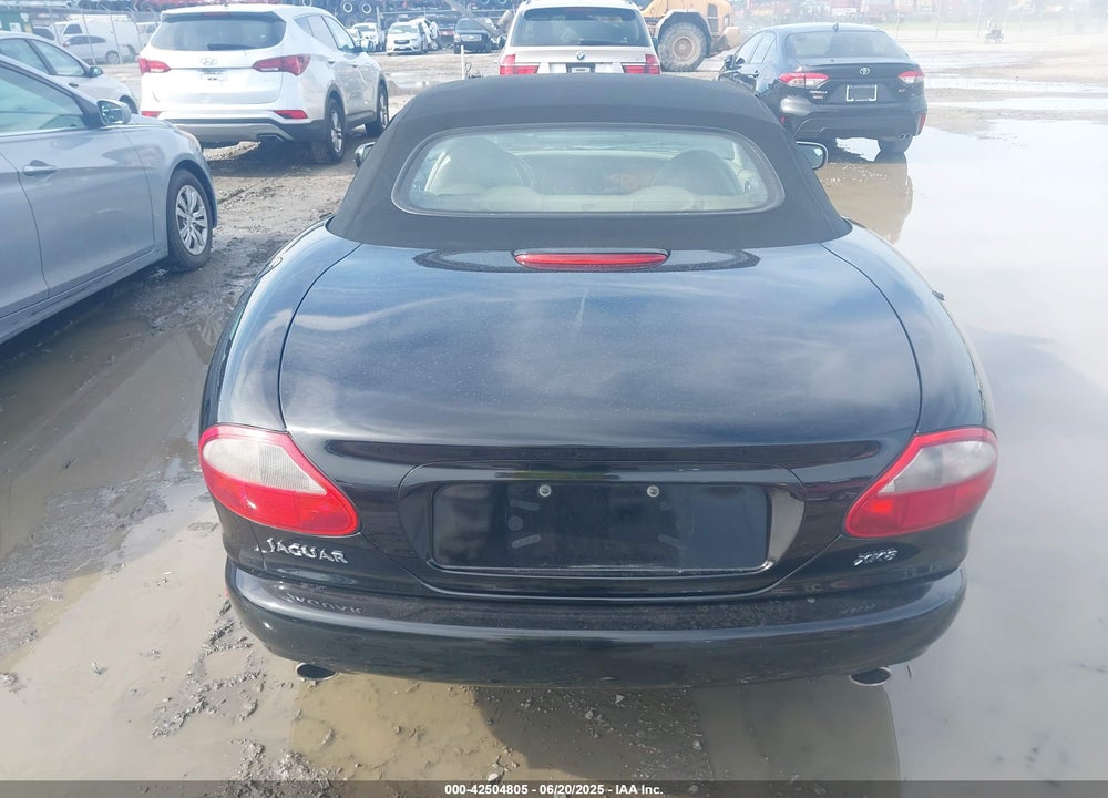 1999 JAGUAR XK8 VIN: SAJGX2040XC038590