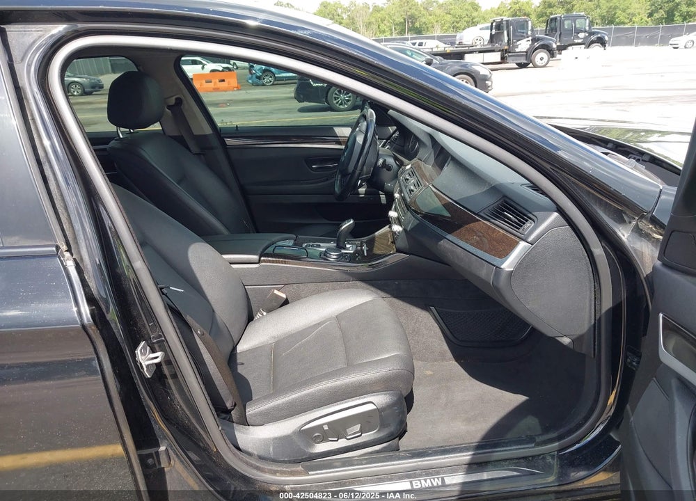 2016 BMW 528I VIN: WBA5A7C53GG643928