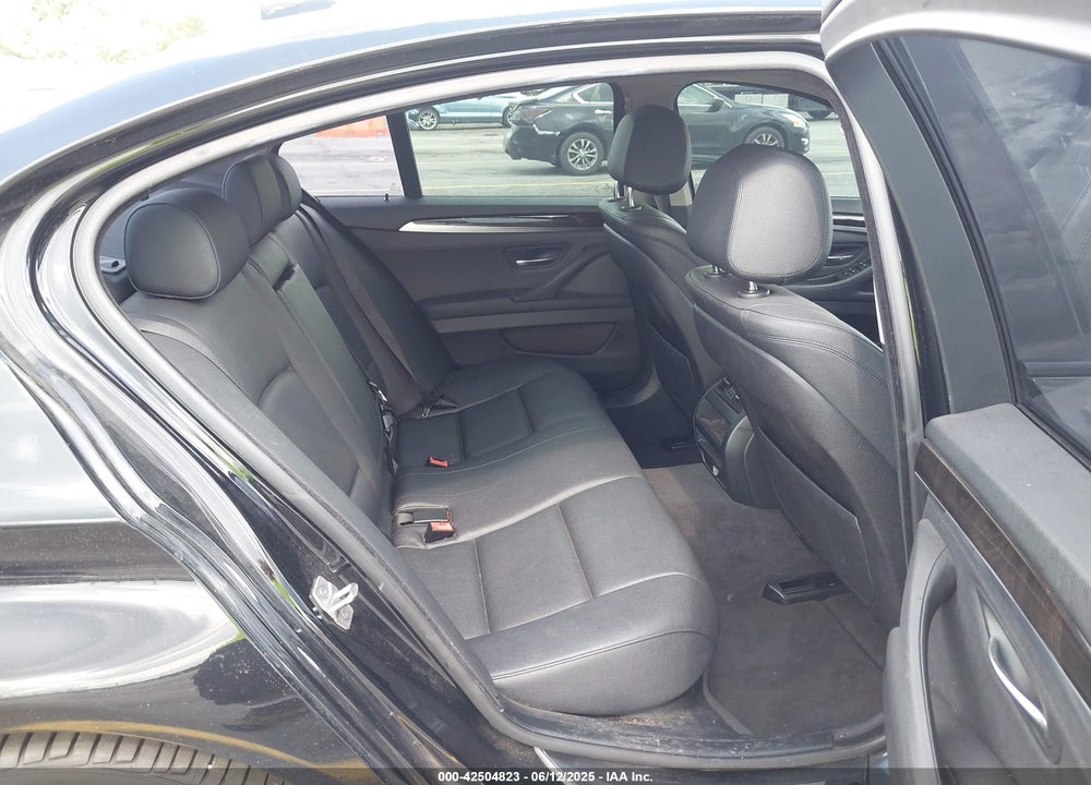 2016 BMW 528I VIN: WBA5A7C53GG643928