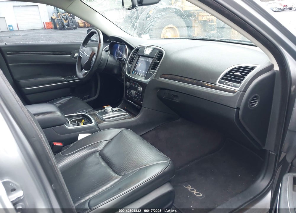 2017 CHRYSLER 300C VIN: 2C3CCAKG8HH651179