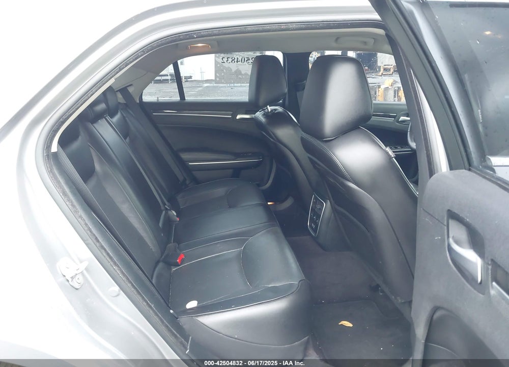 2017 CHRYSLER 300C VIN: 2C3CCAKG8HH651179