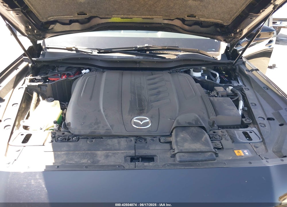 2025 MAZDA CX-70 3.3 TURBO PREFERRED PACKAGE VIN: JM3KJBHD7S1115403