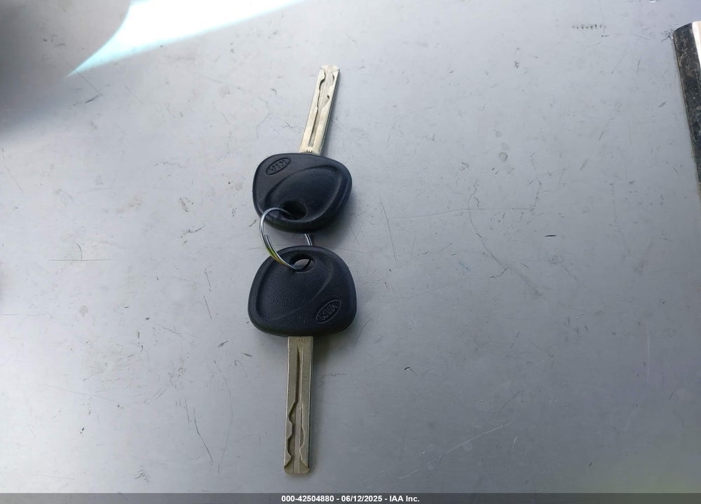 2014 KIA RIO VIN: KNADM5A30E6409080