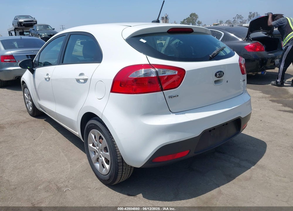 2014 KIA RIO VIN: KNADM5A30E6409080