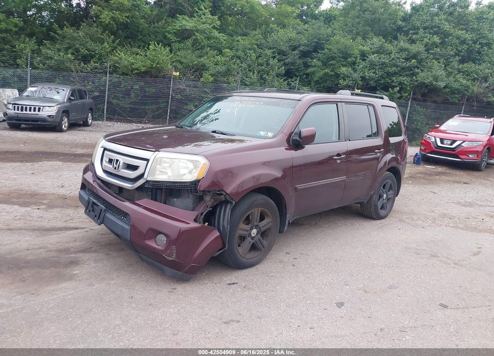 2011 HONDA PILOT VIN: 5FNYF4H51BB071494