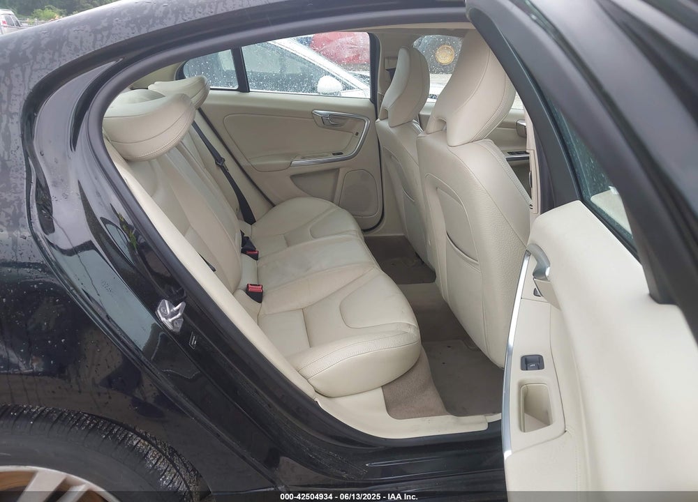 2014 VOLVO S60 T5 VIN: YV1612FS4E1290301