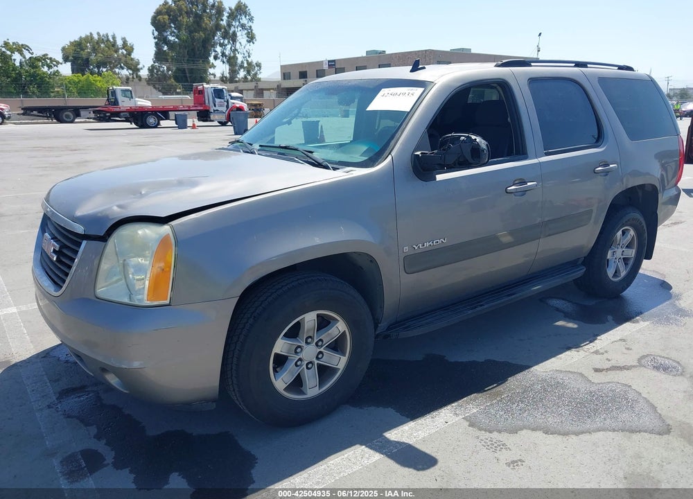 2007 GMC YUKON VIN: 1GKFC13J97R187132
